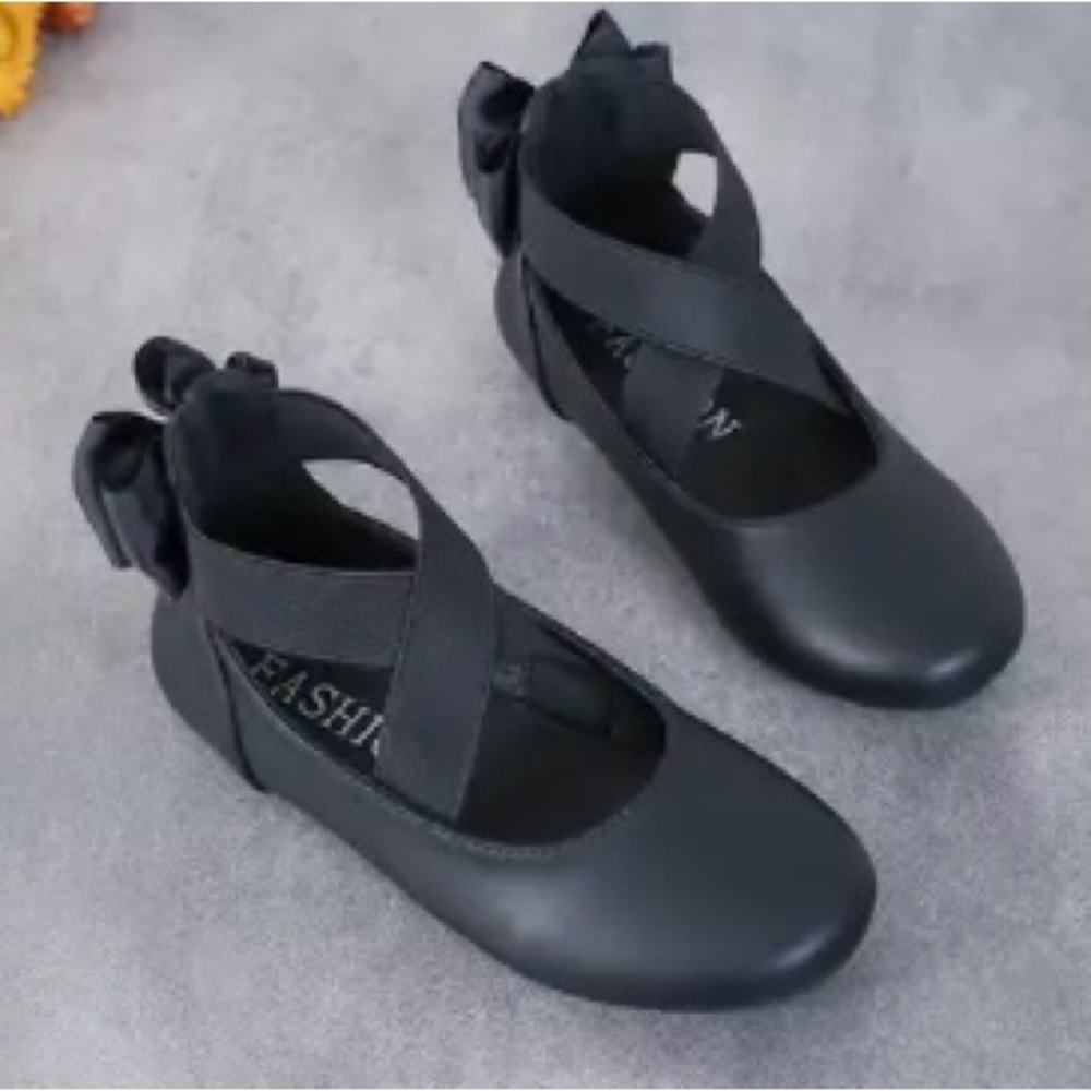 Black Ballet Flats with Bow
